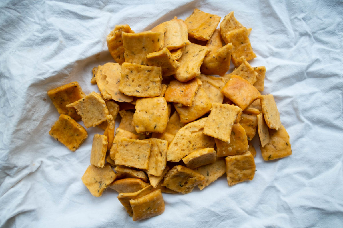 Ein einfaches Rezept für Dinkelcracker